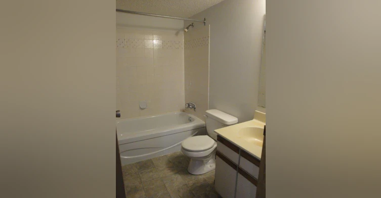 315 Kingsmere Boulevard, Saskatoon, SK, S7J 4J6 - 7