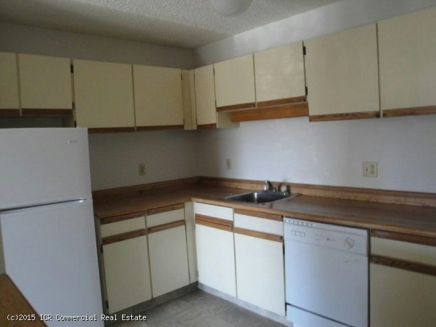 315 Kingsmere Boulevard, Saskatoon, SK, S7J 4J6 - 7