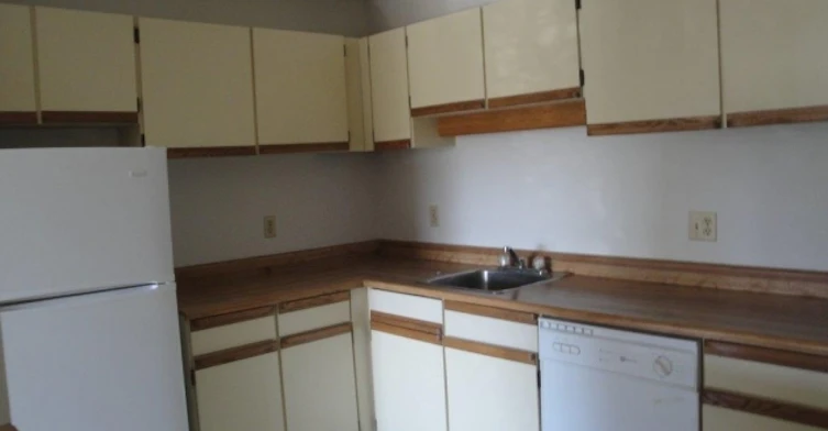 315 Kingsmere Boulevard, Saskatoon, SK, S7J 4J6 - 7