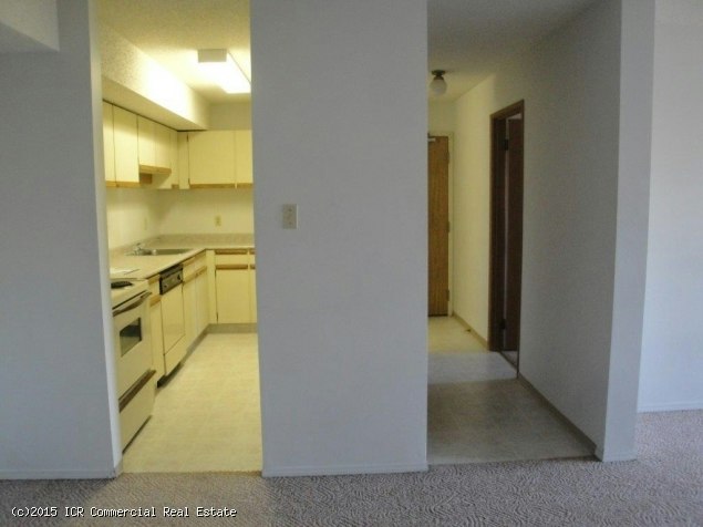 315 Kingsmere Boulevard, Saskatoon, SK, S7J 4J6 - 8