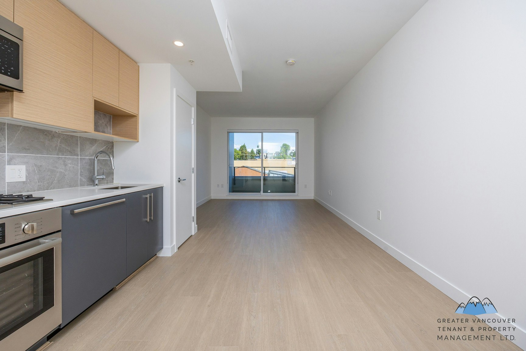 8888 Osler Street, Vancouver, BC, V6P 4G2 - 4