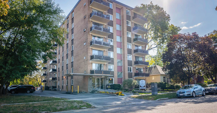 202-230 Forsyth Street North, Sarnia, ON, N7T 6E2