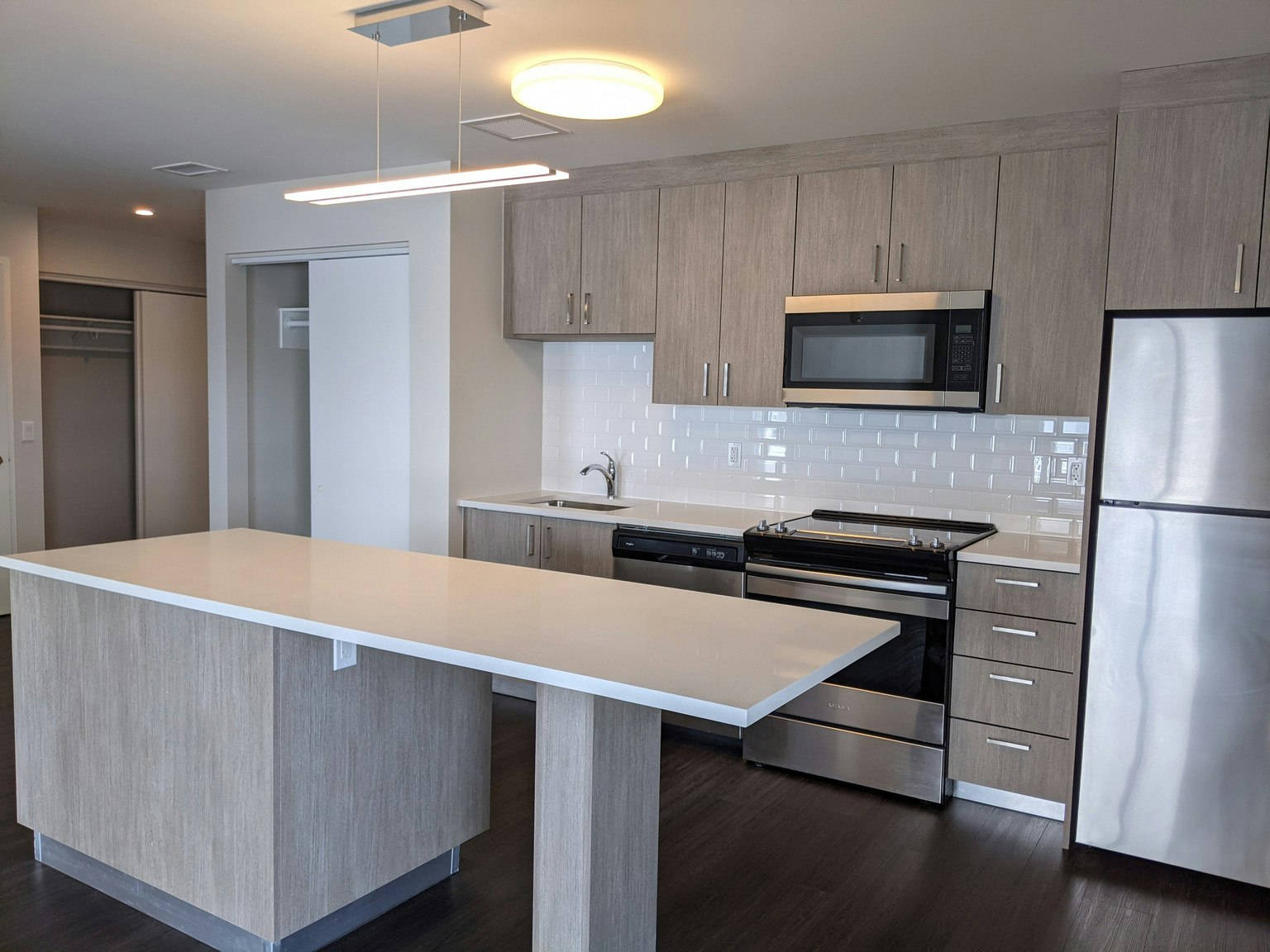 213S-1161 Heron Road, Ottawa, ON, K1V 2S9
