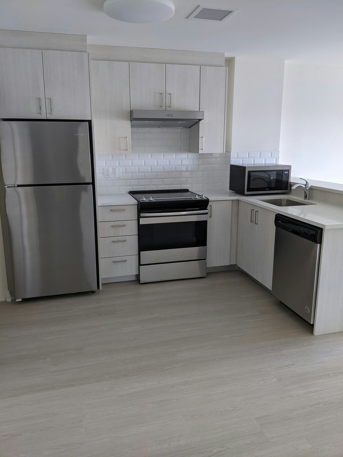 1401S-1161 Heron Road, Ottawa, ON, K1V 2S9 - 2