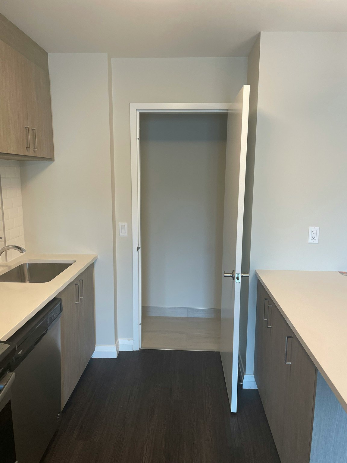 516S-1161 Heron Road, Ottawa, ON, K1V 2S9 - 3