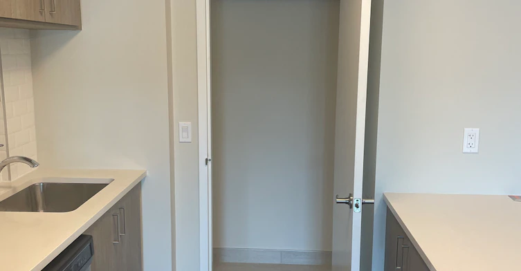516S-1161 Heron Road, Ottawa, ON, K1V 2S9 - 3
