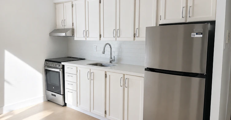 10-2373 Bloor Street West, Toronto, ON, M6S 1P6 - 8
