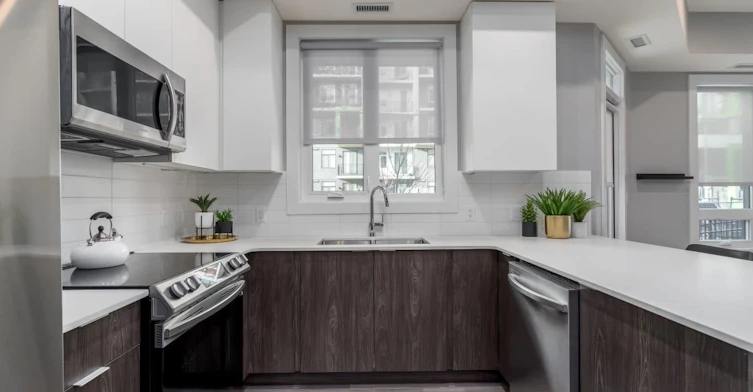 116 Street NW, Edmonton, AB, T5H 3M1 - 13