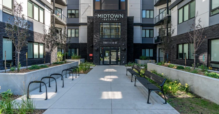 116 Street NW, Edmonton, AB, T5H 3M1 - 10