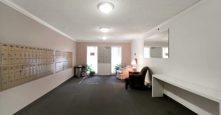 0220-820 Craigflower Road, Esquimalt, BC, V9A 6X2 - 14
