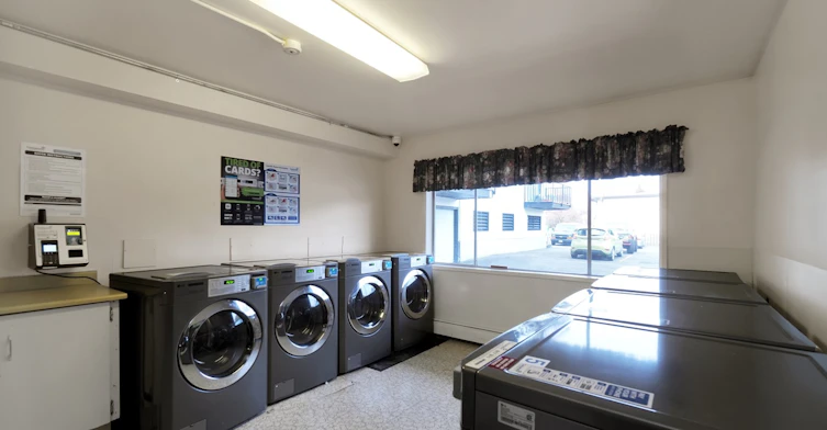 0220-820 Craigflower Road, Esquimalt, BC, V9A 6X2 - 7