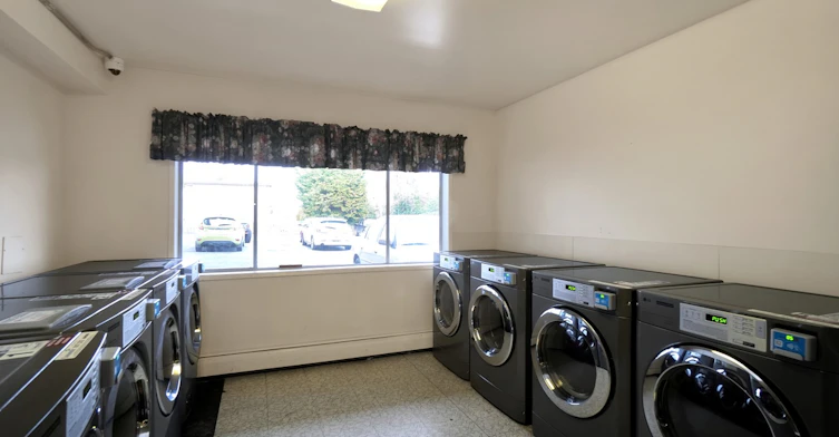 0220-820 Craigflower Road, Esquimalt, BC, V9A 6X2 - 16