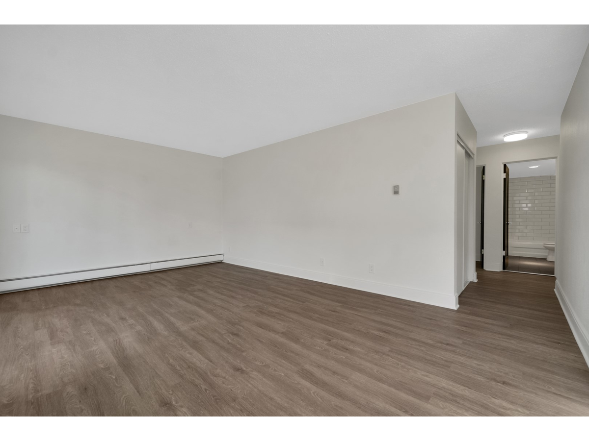 0220-820 Craigflower Road, Esquimalt, BC, V9A 6X2 - 24