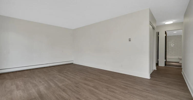 0220-820 Craigflower Road, Esquimalt, BC, V9A 6X2 - 24