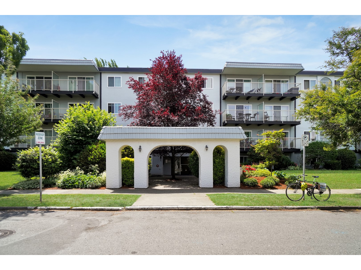 0315-1035 Pendergast Street, Victoria, BC, V8V 2W9 - 6