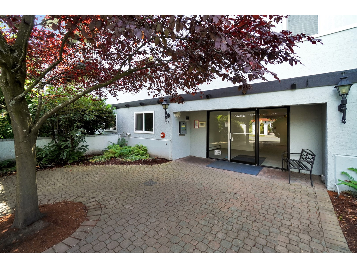 0315-1035 Pendergast Street, Victoria, BC, V8V 2W9 - 7