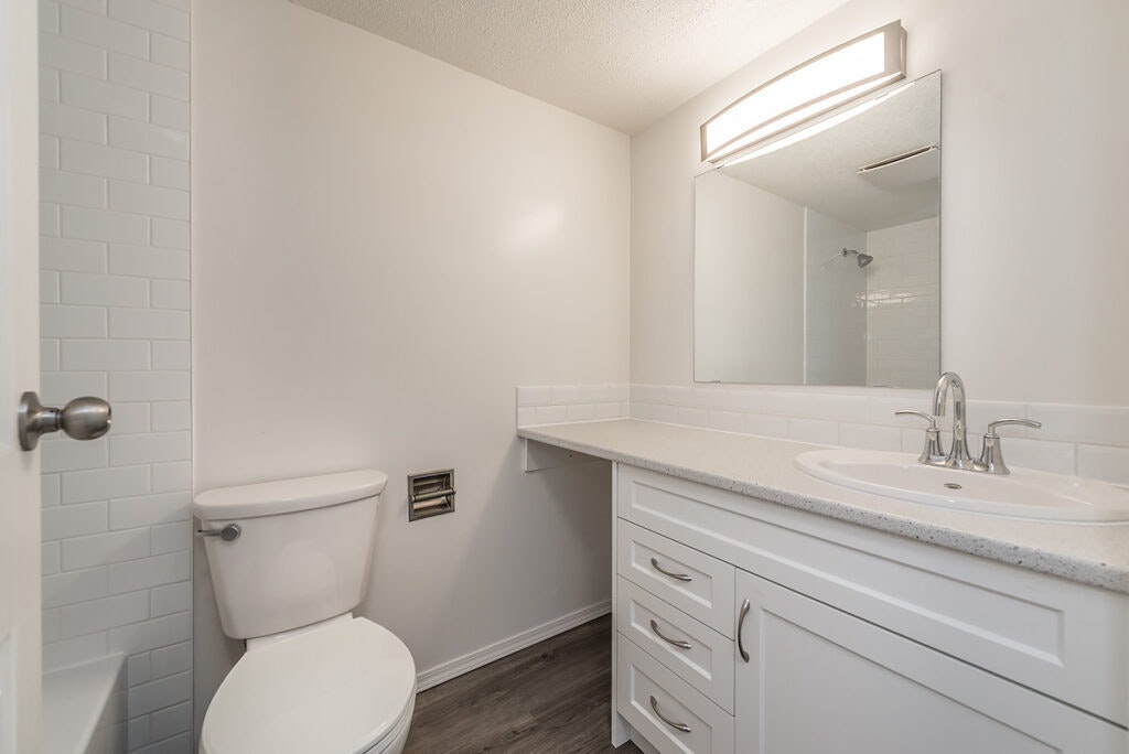 432-1575 Begbie Street, Victoria, BC, V8R 1L2 - 6