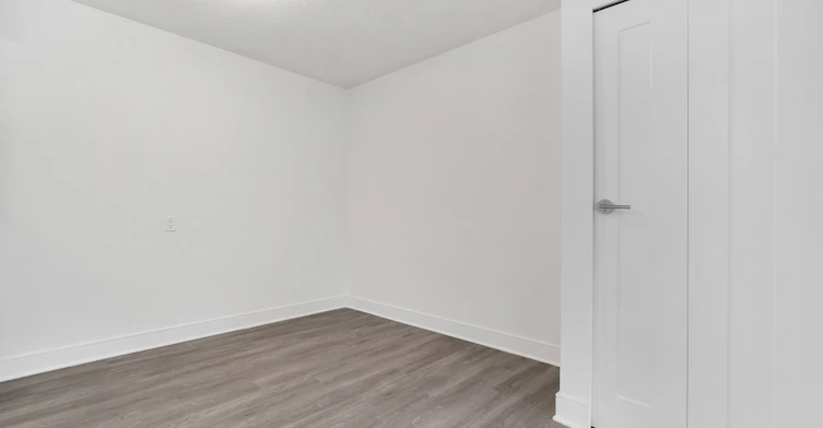 0109-1180 Colville Road, Esquimalt, BC, V9A 4P7 - 10