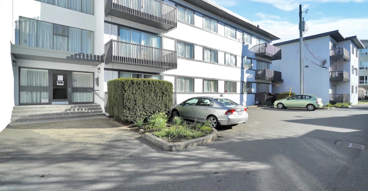 0109-1180 Colville Road, Esquimalt, BC, V9A 4P7 - 11