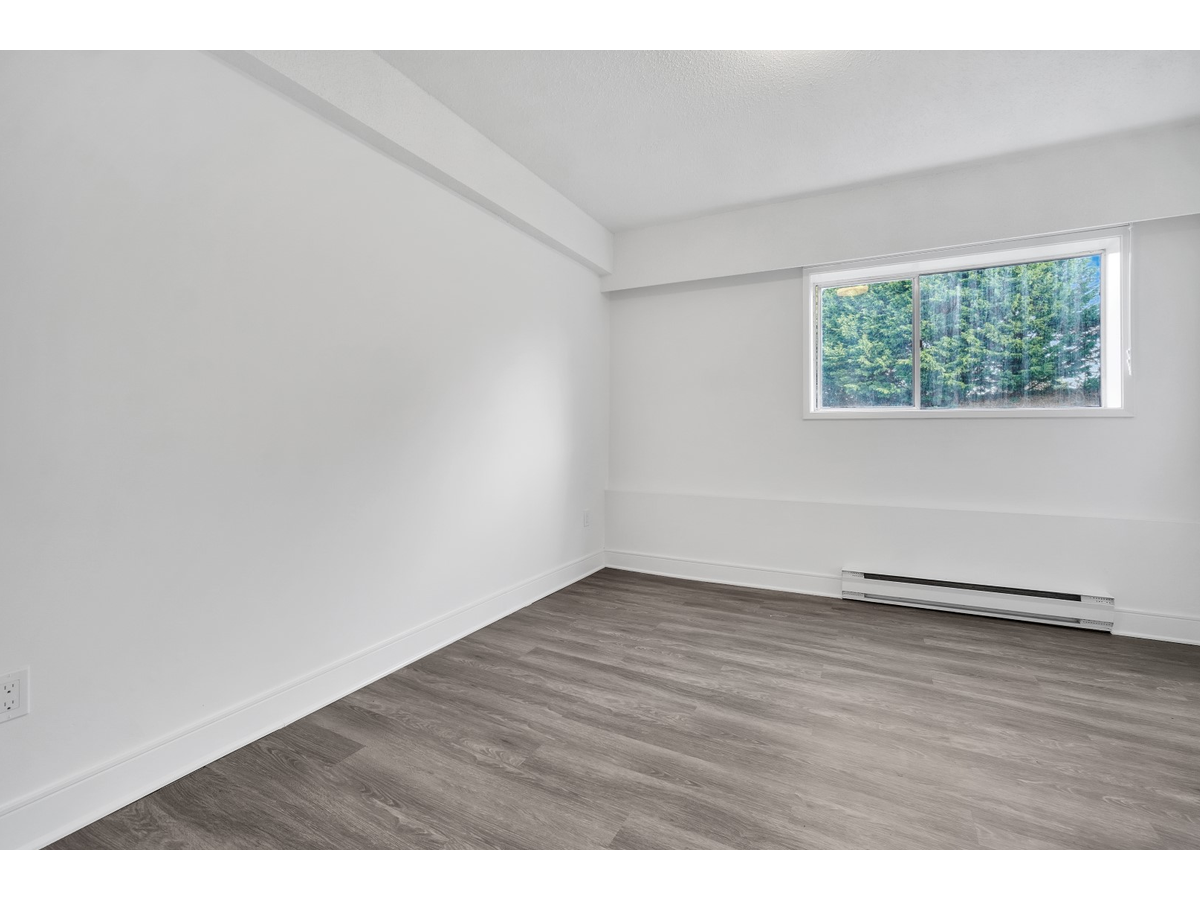 0301-1180 Colville Road, Esquimalt, BC, V9A 4P7 - 8