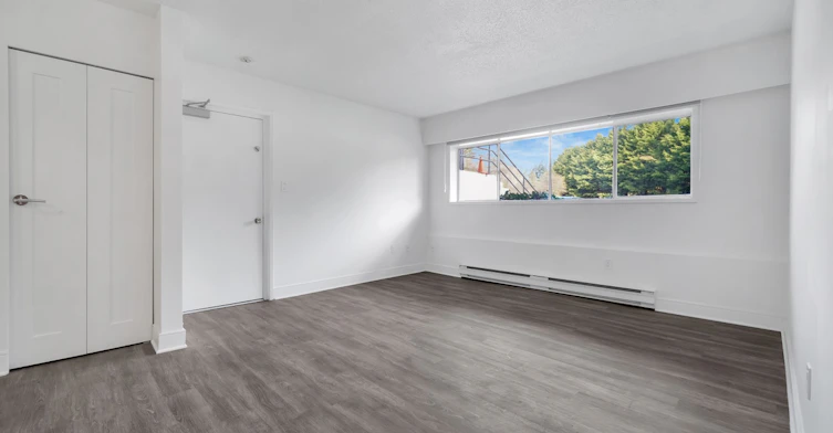 0301-1180 Colville Road, Esquimalt, BC, V9A 4P7 - 6