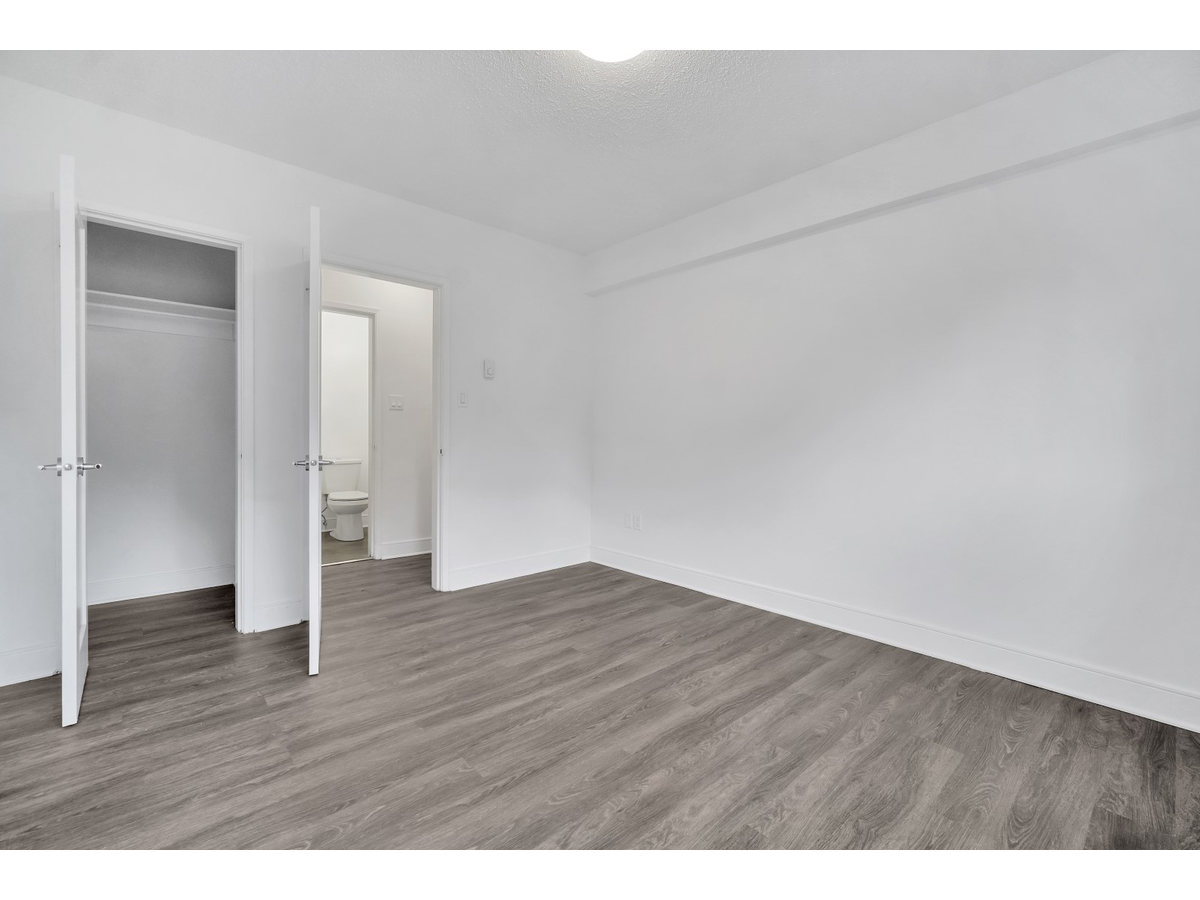 0301-1180 Colville Road, Esquimalt, BC, V9A 4P7 - 9