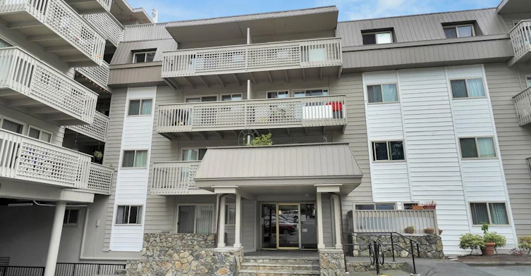 0228-948 Esquimalt Road, Esquimalt, BC, V9A 6V3 - 2