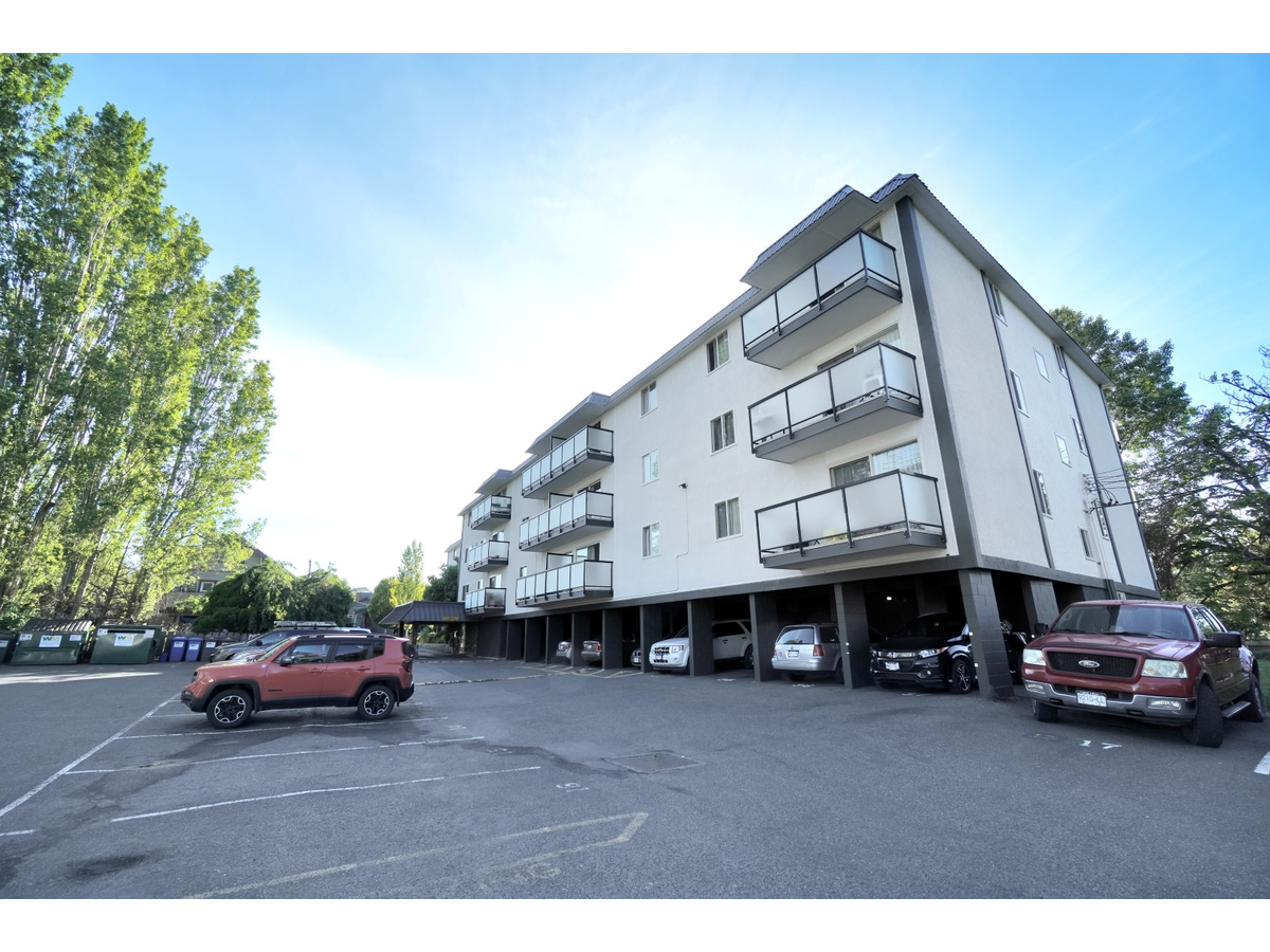 0303-1955 Ashgrove Street, Victoria, BC, V8R 4N8 - 16