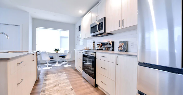611-4398 West Saanich Road, Saanich, BC, V8Z 3E9 - 3