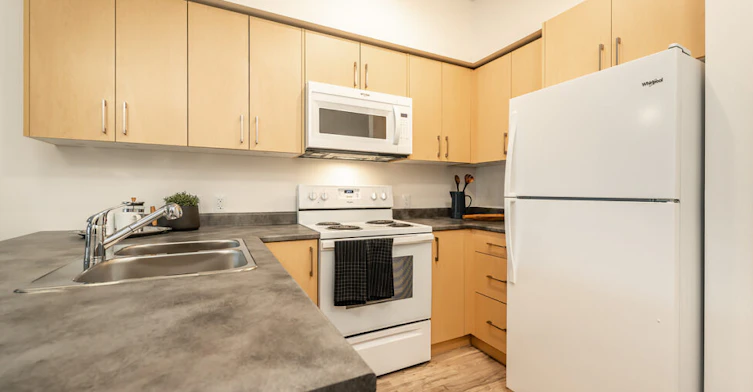 203C-1291 Craigflower Road, View Royal, BC, V9A 0H2 - 10