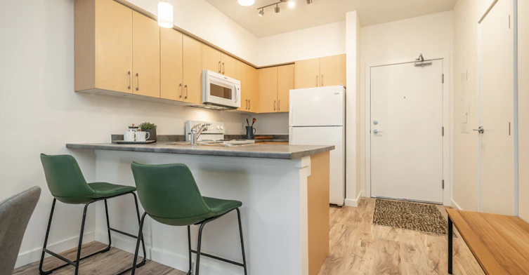 203C-1291 Craigflower Road, View Royal, BC, V9A 0H2 - 8