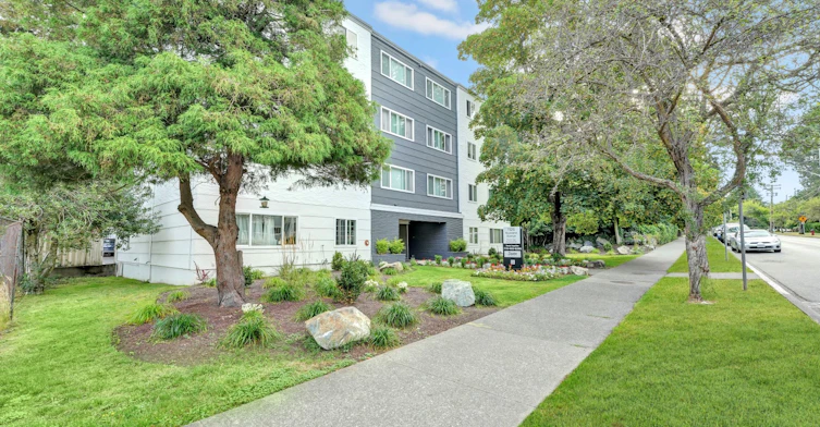 0107-1126 Rockland Avenue, Victoria, BC, V8V 3H7 - 3