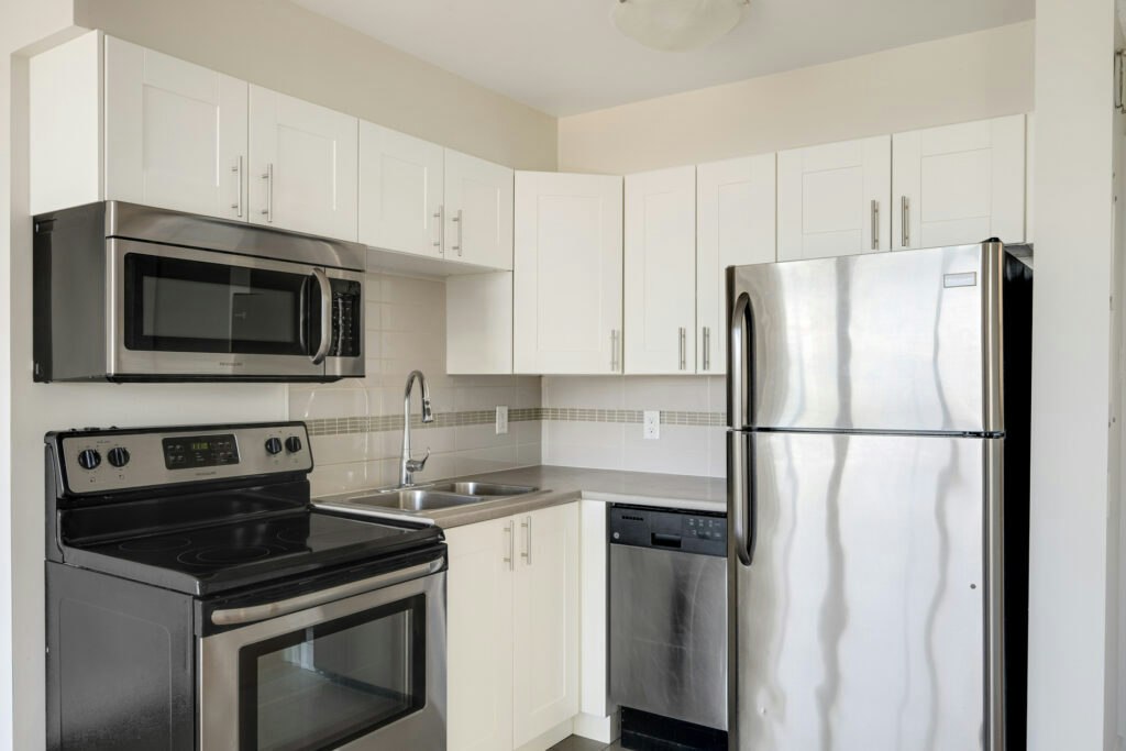 802-450 Dallas Road, Victoria, BC, V8V 1B1 - 3