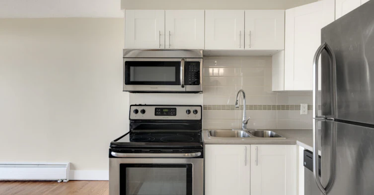 801-450 Dallas Road, Victoria, BC, V8V 1B1 - 4