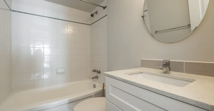 305-450 Dallas Road, Victoria, BC, V8V 1B1 - 7