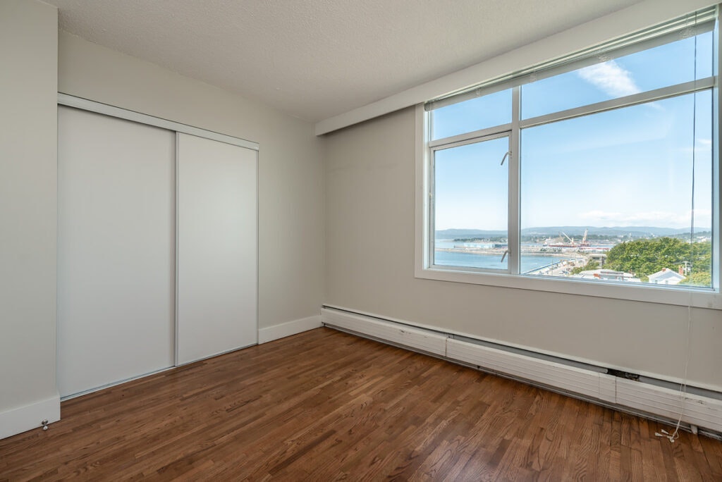 305-450 Dallas Road, Victoria, BC, V8V 1B1 - 5