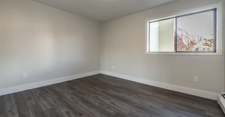 0210-337 St. James Street, Victoria, BC, V8V 4S8 - 2