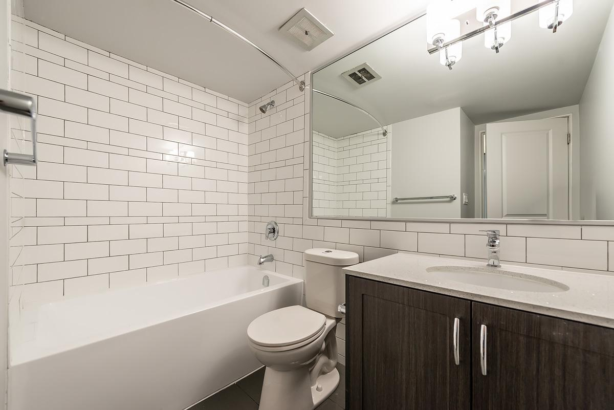 0402-337 St. James Street, Victoria, BC, V8V 4S8 - 3