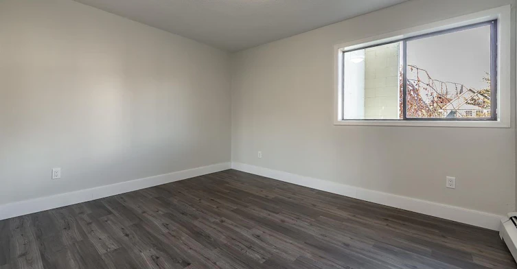 0402-337 St. James Street, Victoria, BC, V8V 4S8 - 2