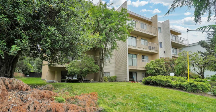 0304-3255 Quadra Street, Saanich, BC, V8X 1G4 - 3