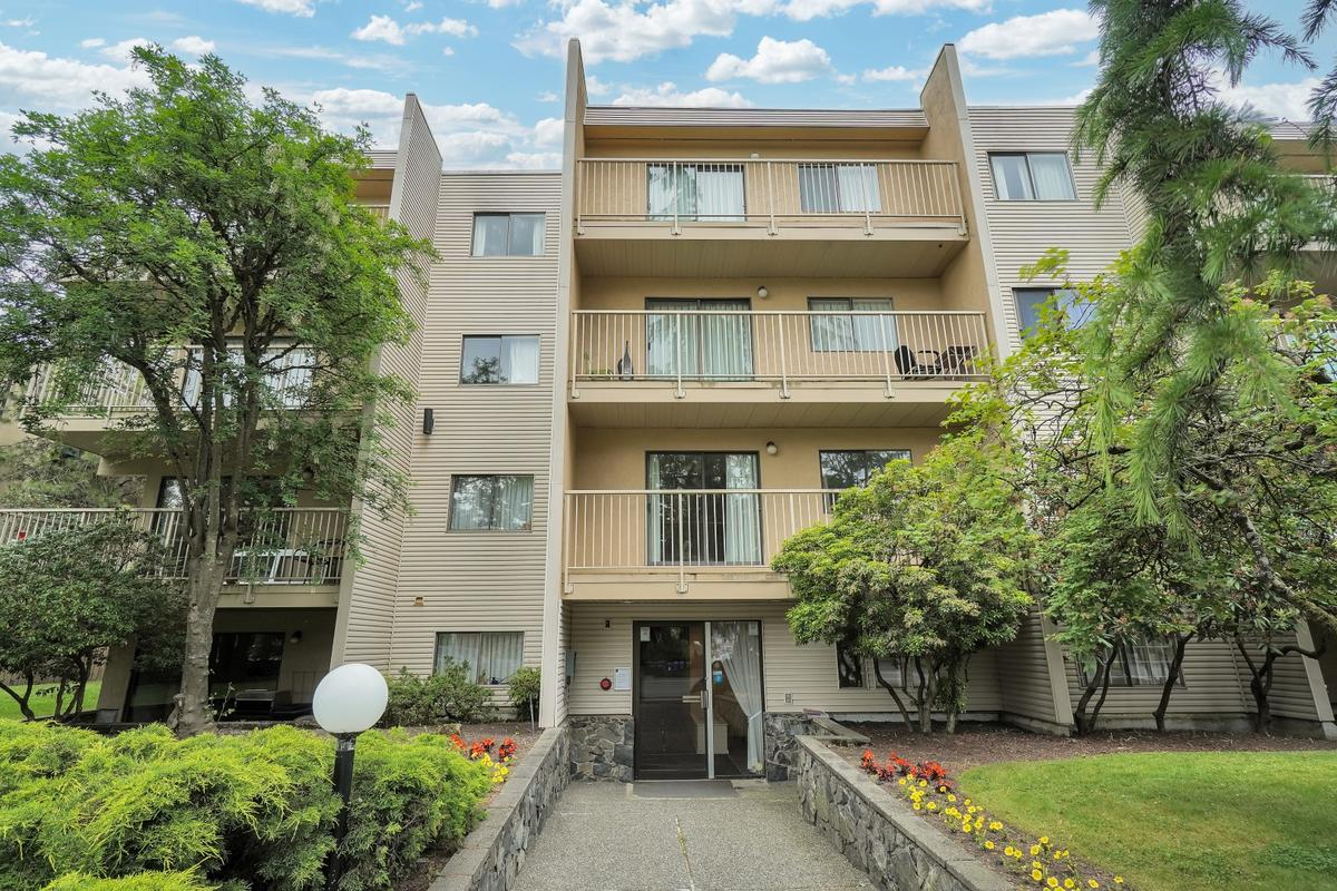 0304-3255 Quadra Street, Saanich, BC, V8X 1G4 - 10