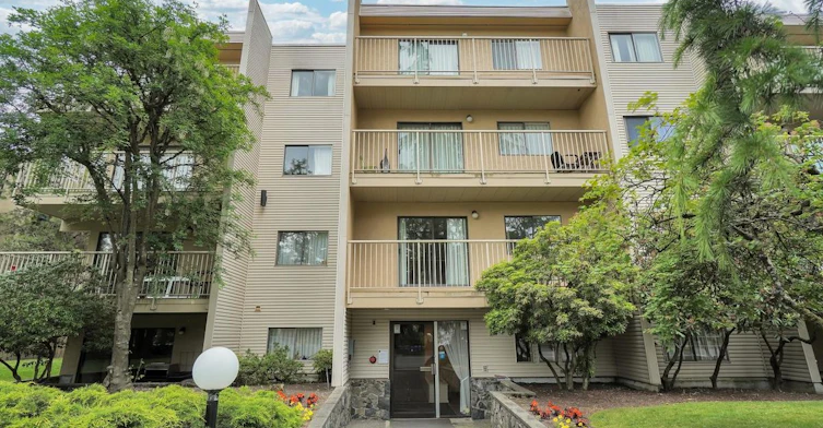 0304-3255 Quadra Street, Saanich, BC, V8X 1G4 - 10