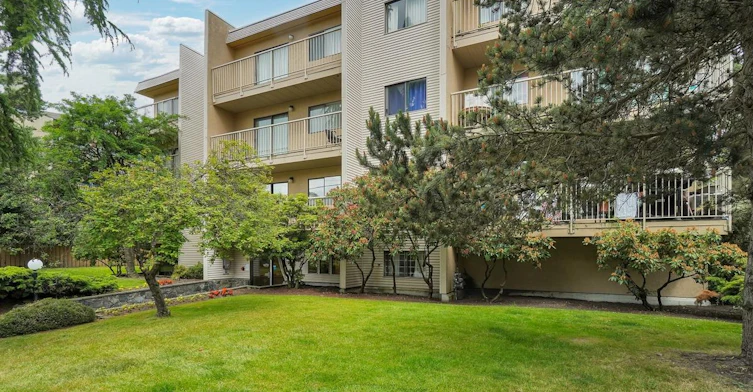 0408-3255 Quadra Street, Saanich, BC, V8X 1G4 - 13