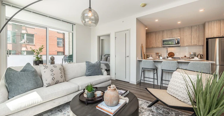 0301-1400 Quadra Street, Victoria, BC, V8W 0G4 - 4