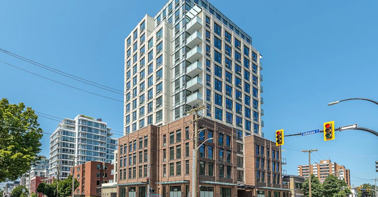 0301-1400 Quadra Street, Victoria, BC, V8W 0G4