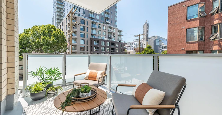 0301-1400 Quadra Street, Victoria, BC, V8W 0G4 - 11