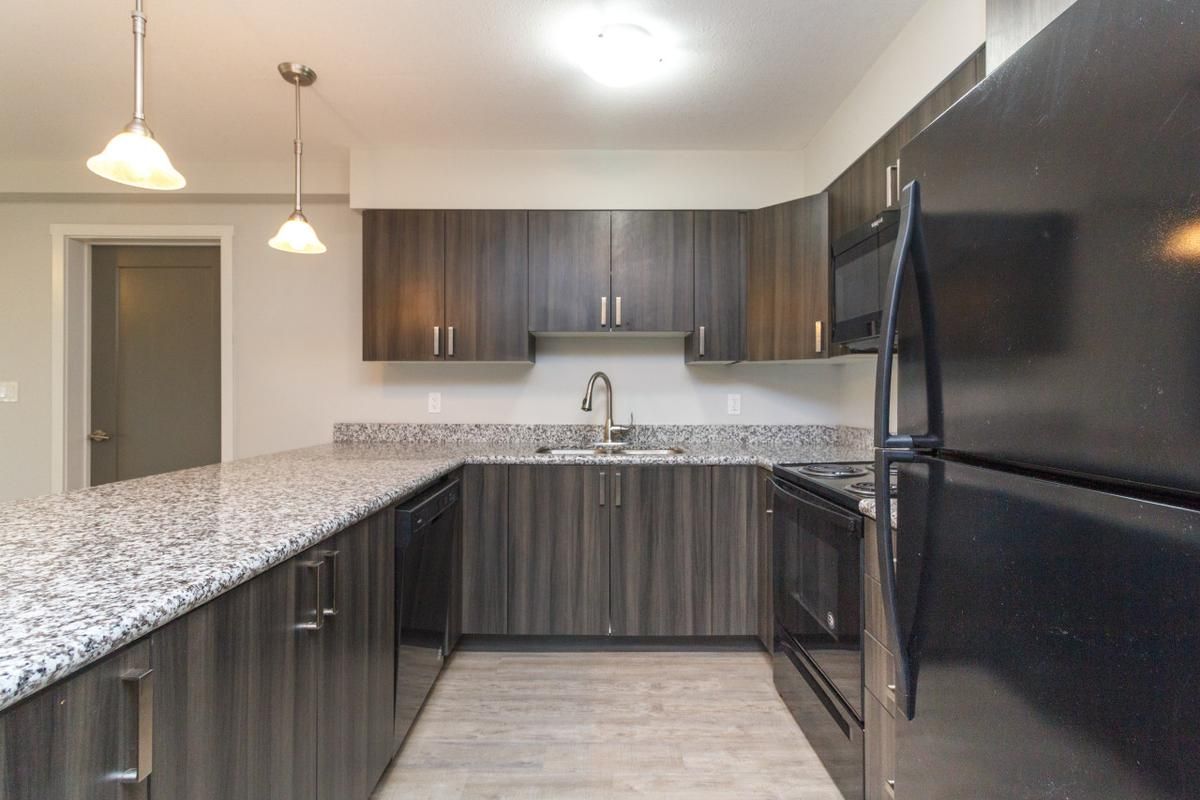 0213-2699 Peatt Road, Langford, BC, V9B 3V2 - 12