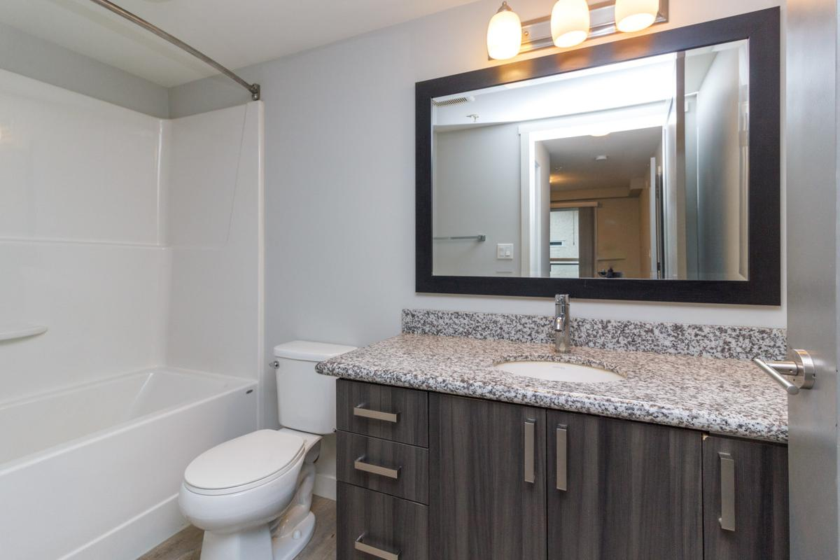0414-2699 Peatt Road, Langford, BC, V9B 3V2 - 15