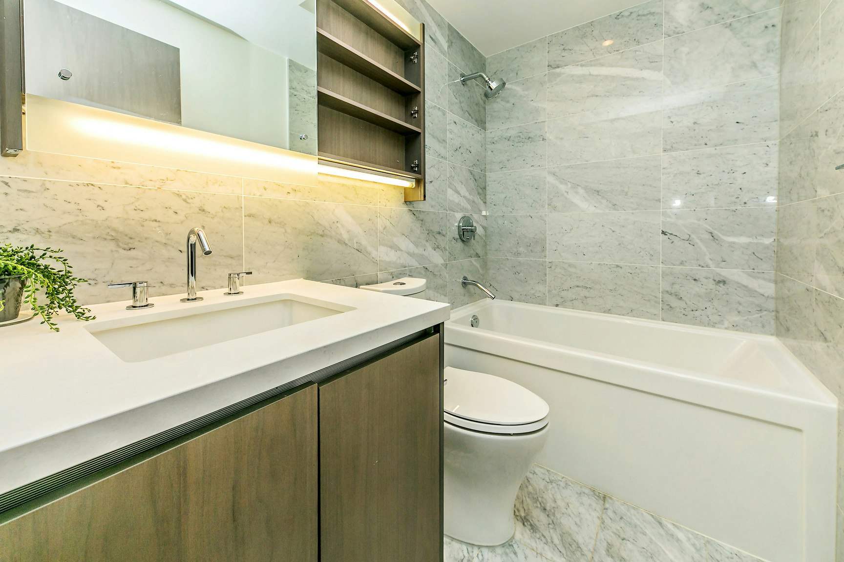 68 Smithe Street, Vancouver, BC, V6B 0P4 - 12