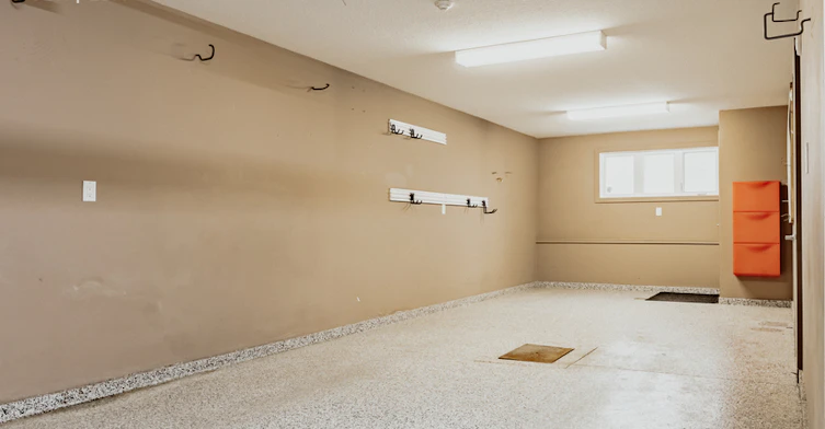 1420 Mccarthy Boulevard, Regina, SK, S4T 1A4 - 14